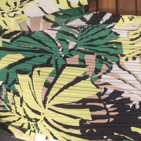 Vintage button up blouse - Picture 2 of 6